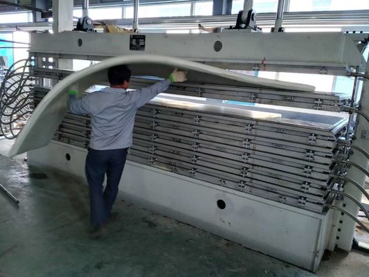 500 mm έως 1600 mm Μηχανή κατασκευής φύλλων από καουτσούκ